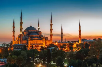 Alaçatı Travel Guide: Top 10 Must-Visit Tourist Places