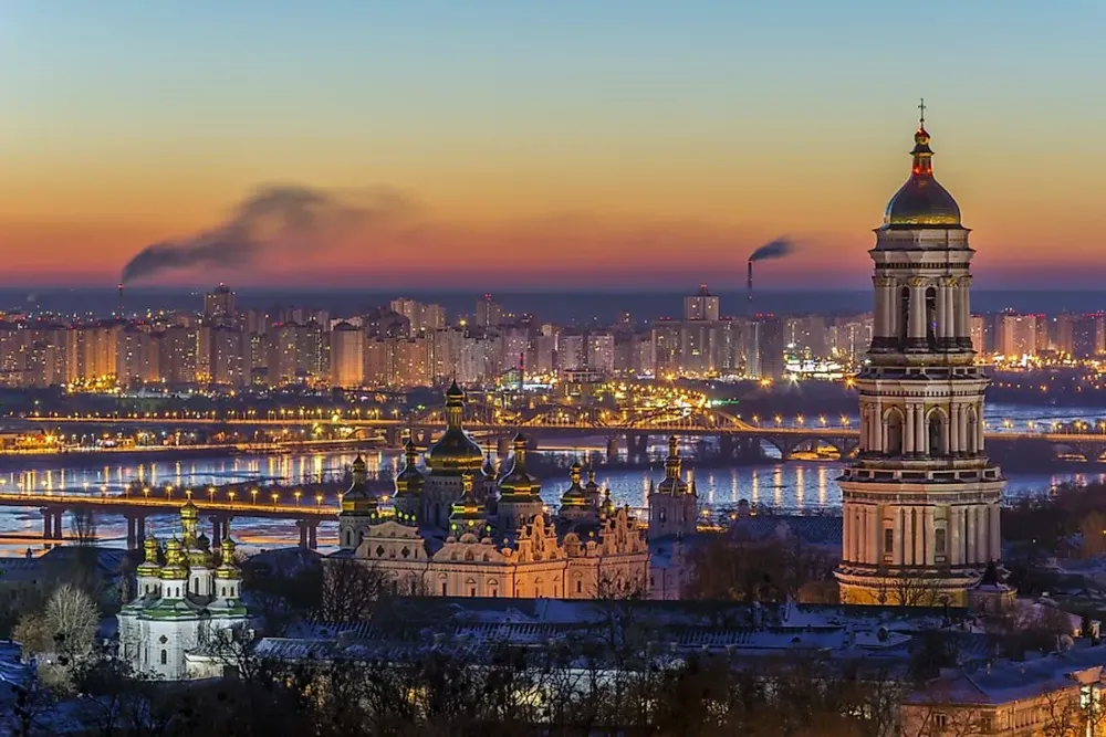 10 Breathtaking Tourist Places to Visit in Kyiv