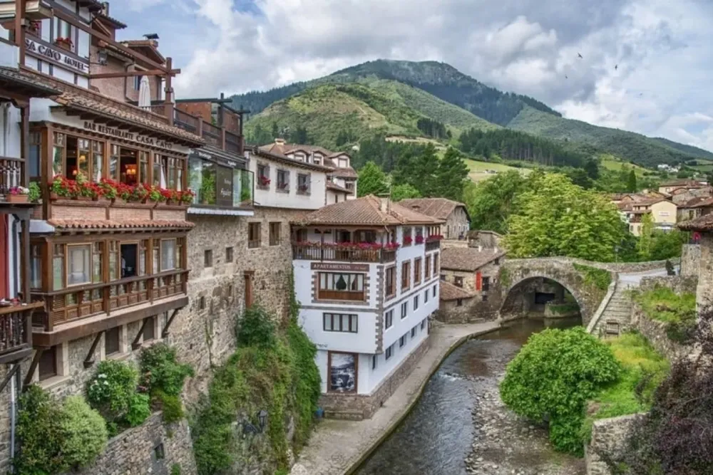 Top 10 Must-Visit Tourist Places in San Lorenzo de El Escorial