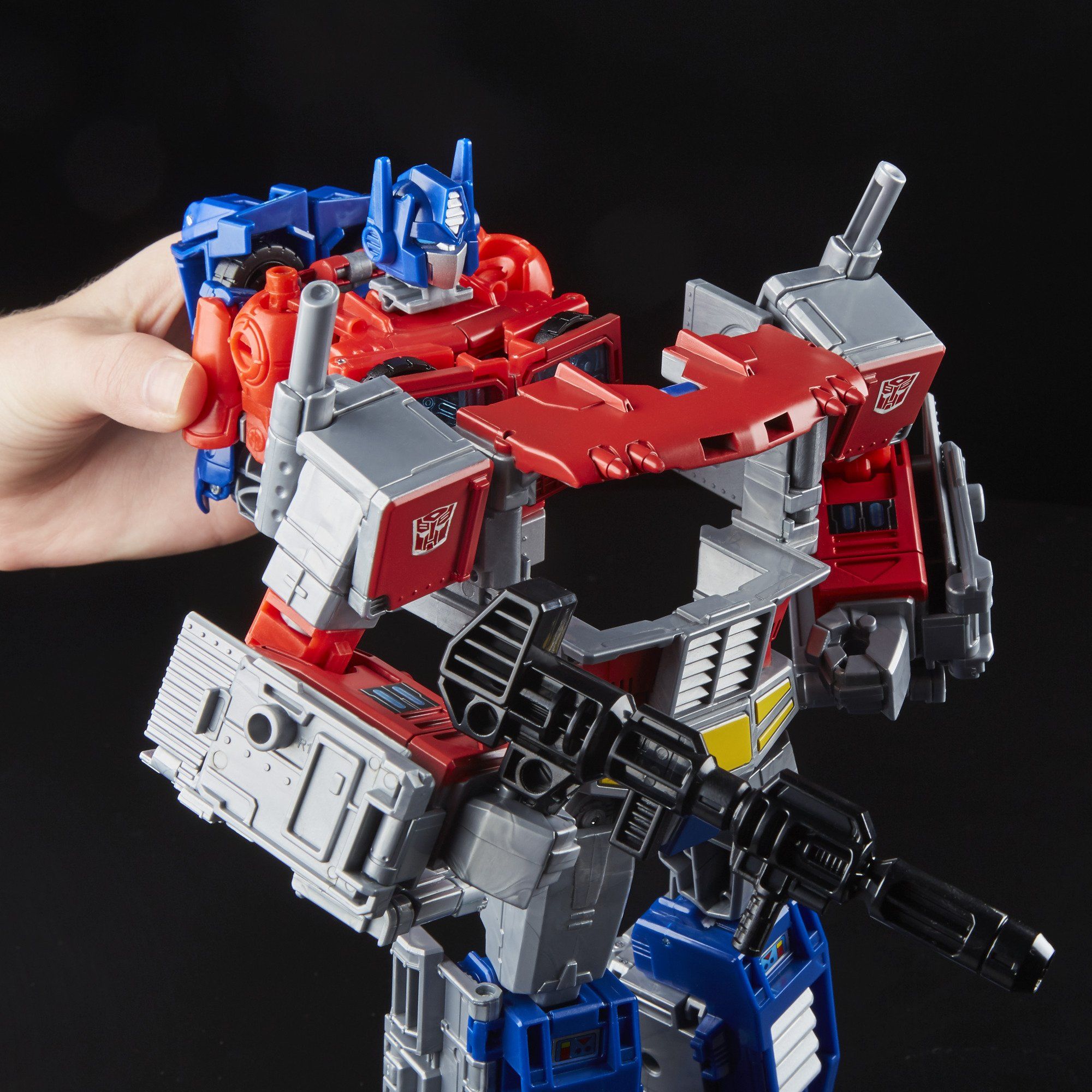 Transformers Generations Power of the Primes Leader Evolution Optimus 