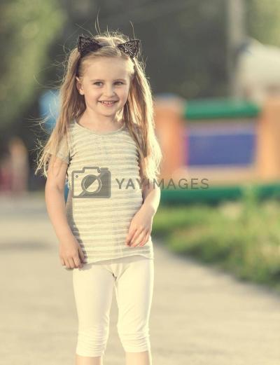Yayimages for Small Businesses – How to Access Affordable Stock Images