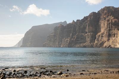 High cliff with cloudy sky – Free Stock Photo Download