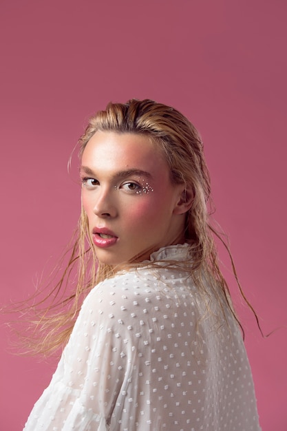 Medium shot model with long hair