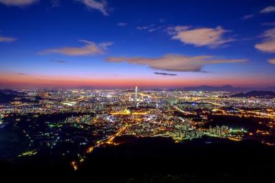 South Korea Skyline of Seoul with Lotte World Mall at Namhansanseong Fortress