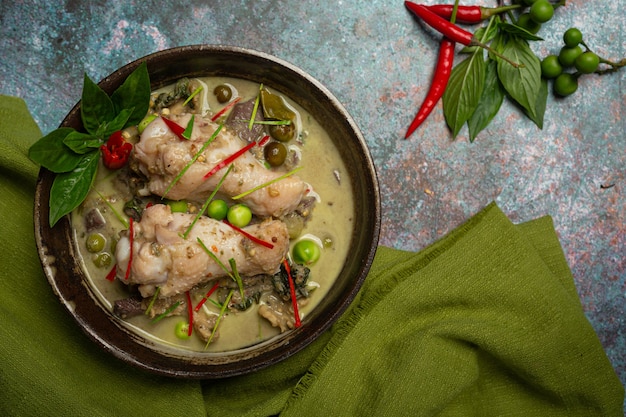 Rice Noodles, Chicken Green Curry, Coconut Milk Thai Food