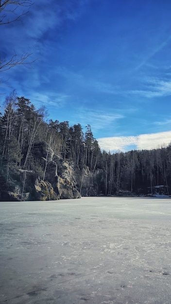 Beautiful Frozen Lake – Free Download