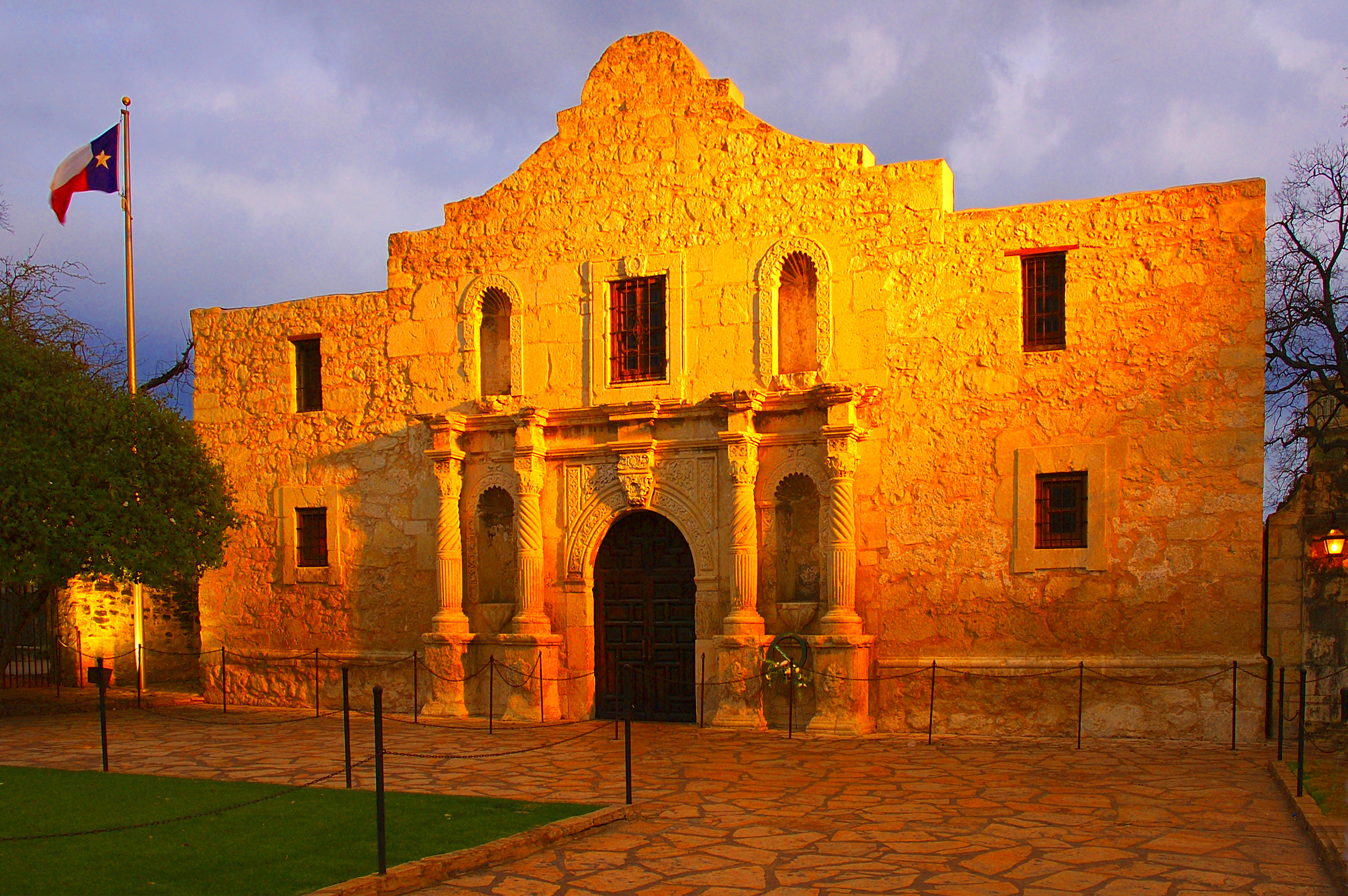 Travel Thru History Remember the Alamo in San Antonio Texas Travel 