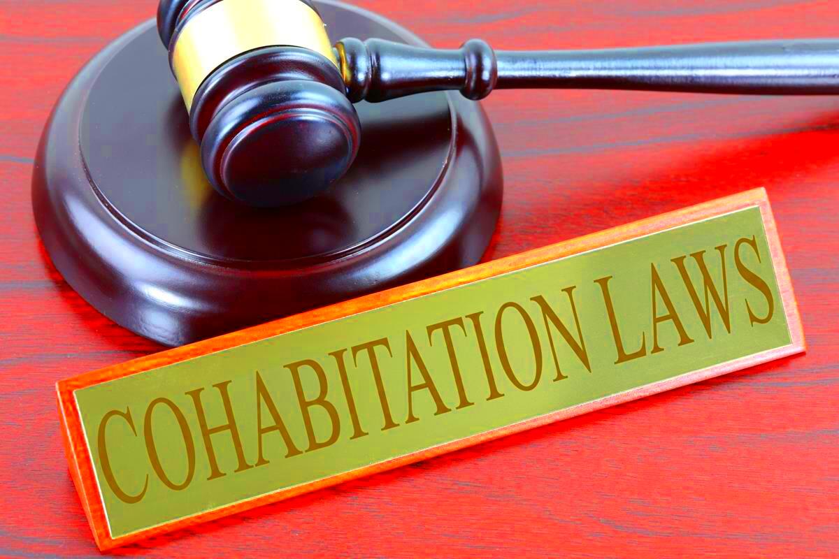 Cohabitation Laws Free of Charge Creative Commons Legal Engraved image