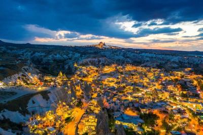 Goreme Town at Twilight in Cappadocia, Turkey – Free Stock Photo Download