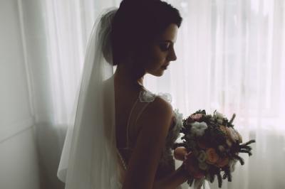 Bride Holding Her Beautiful Bouquet – Free to Download