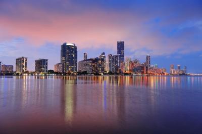 Miami City Skyline Panorama at Dusk – Urban Skyscrapers Over Sea with Reflection | Free Stock Photo Download