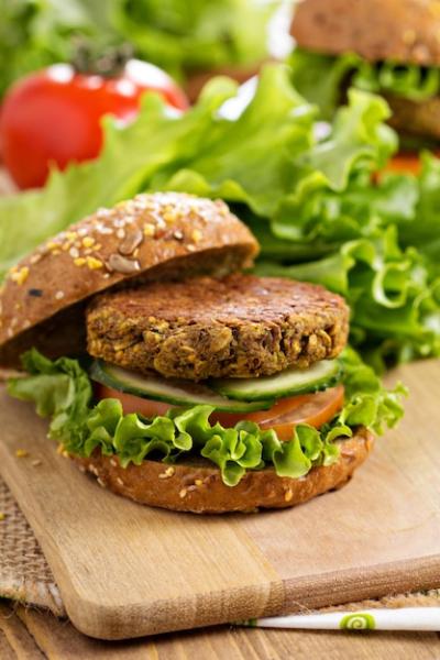 Delicious Vegan Burgers with Lentils and Pistachios – Free Download