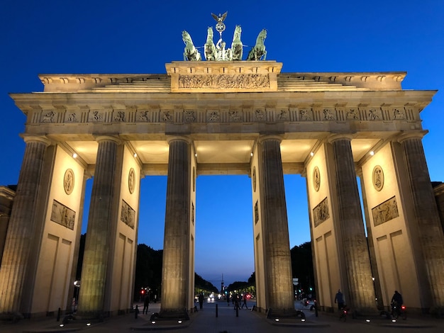 Brandenburg Gate: Iconic Historical Building in Berlin – Free Stock Photo Download