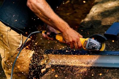 Craftsman Cutting Metal and Welding – Free Stock Photo, Download for Free