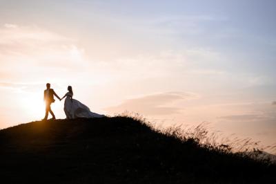 Newlyweds in Stunning Sky Landscapes – Free Stock Photo Download