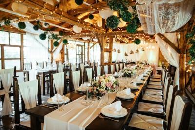 Rustic Decor for Indoor Weddings – Free Download Stock Photos