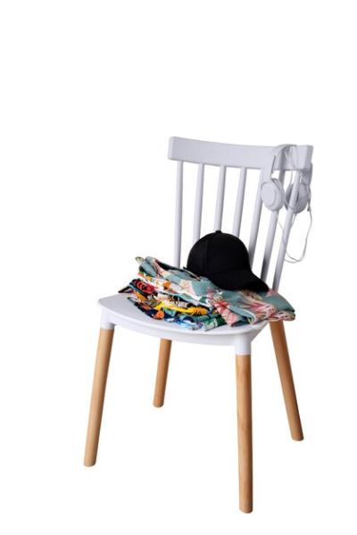 Hawaiian Shirt and Chair – Free Stock Photo for Download