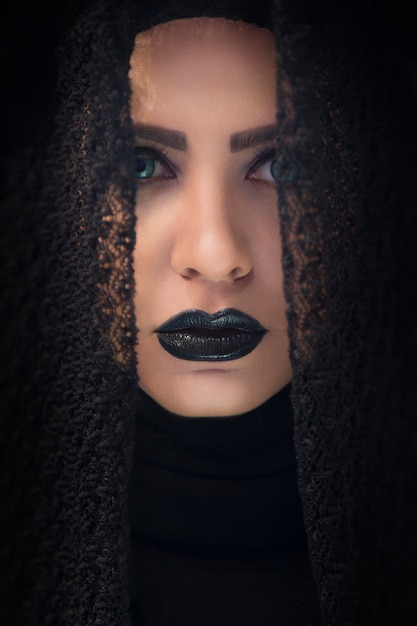 Female Model Showcasing Gothic Lace Shawl and Purple Lipstick – Free Download