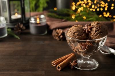 Delicious Ice Cream in Winter Time – Free Stock Photo for Download