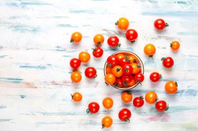 Vibrant Yellow and Red Cherry Tomatoes – Free Download