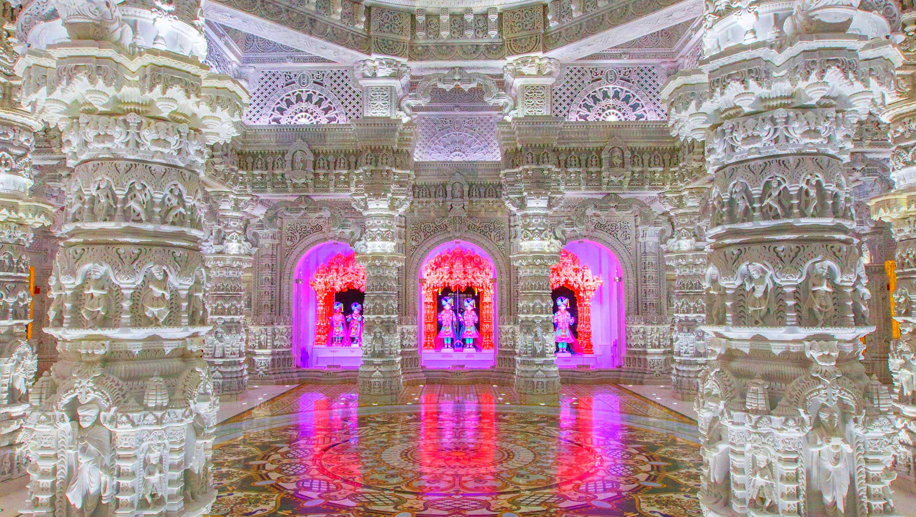 Travel Visit this otherworldly Hindu temple in NJ