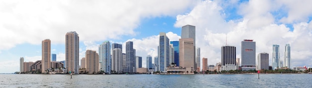 Miami Skyline – Free Download of Stunning Images