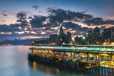 Stunning Hong Kong Skyscrapers at Sunset – Free Download