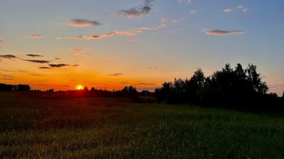 Golden Rays of Sunset Over the Horizon – Free Stock Photo for Download