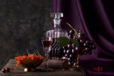 Baroque Style Grapes and Drink – Free Stock Photo Download