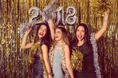 New Year Party with Dancing Girls – Free Stock Photo for Download