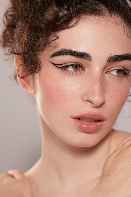 Stunning Portrait of a Woman with Black Eyeliner – Free Stock Photo for Download