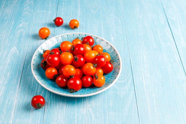 Vibrant Yellow and Red Cherry Tomatoes – Free Stock Photo for Download