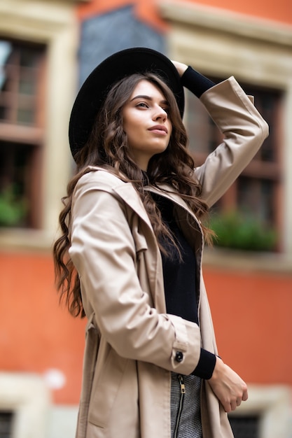 Glamourous Young Lady in Trendy Fall Outfit | Free Stock Photo for Download