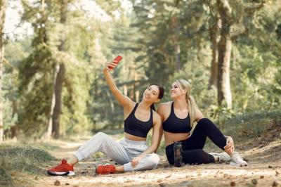 Beautiful Women Enjoying Summer in the Park – Free Stock Photo, Download for Free