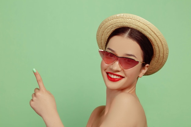 Beautiful Woman with Bright Make-up and Red Eyewear – Free Stock Photo for Download