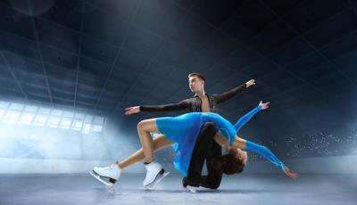 Dynamic Figure Skating in an Ice Arena – Free Stock Photo for Download