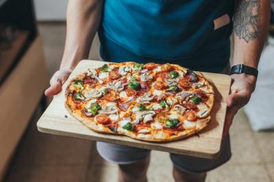 Homemade Organic Flatbread Pizza with Vegetables and Cheese – Free Download