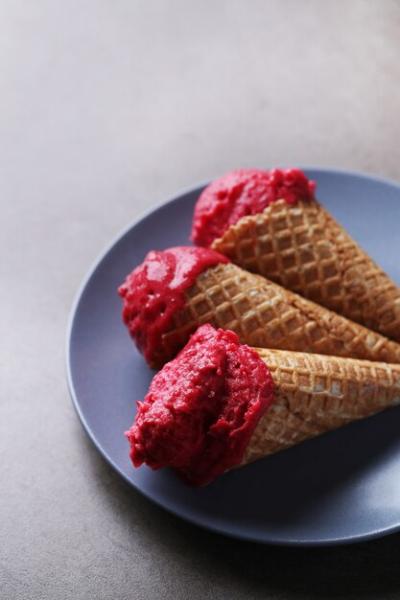 Raspberry Ice Cream Cone Photography – Free to Download