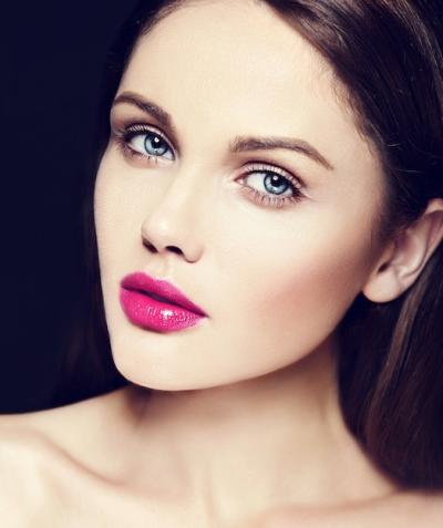 Beautiful Caucasian Model with Nude Makeup and Colorful Pink Lips – Free Download