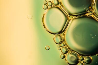 Oily Bubbles and Colorful Droplets in Watery Background – Free Stock Photo, Download for Free