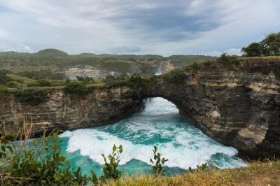 Unique Natural Rocks and Cliffs at Angel’s Billabong Beach, Nusa Penida – Free Download