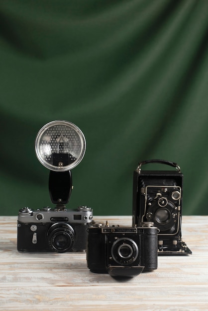 Vintage Camera Showcase – Free Stock Photo Download