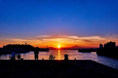 Silhouette of People at Harbor Against Dramatic Sunset Sky – Free Stock Photo, Download Free