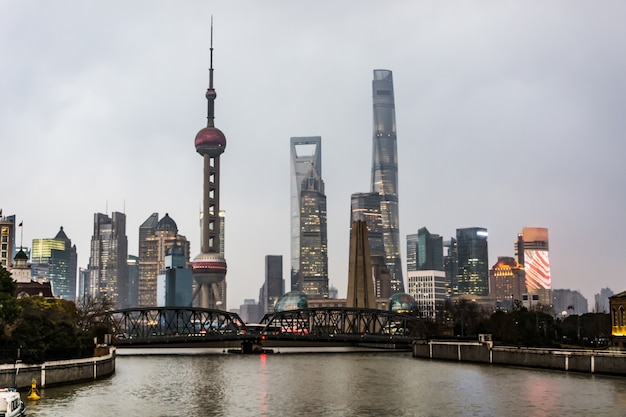 Stunning Shanghai Skyline and Historic Waibaidu Bridge – Free Download