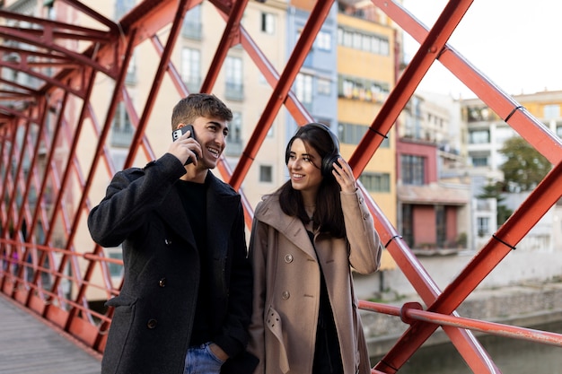 Smiling People Walking in the City – Free Stock Photo for Download