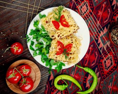 Delicious Spaghetti with Stuffed Meat in Sauce – Free Download