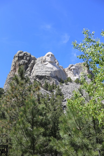 Mountain Rushmore Captured on a Sunny Day – Free Download