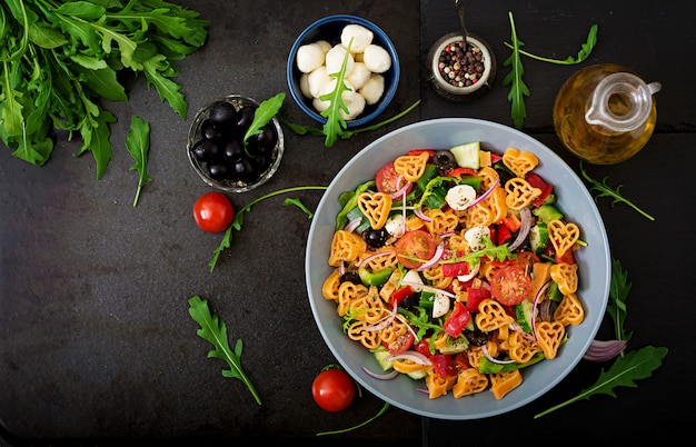 Pasta Heart Salad with Tomatoes, Cucumbers, and Mozzarella – Free Download