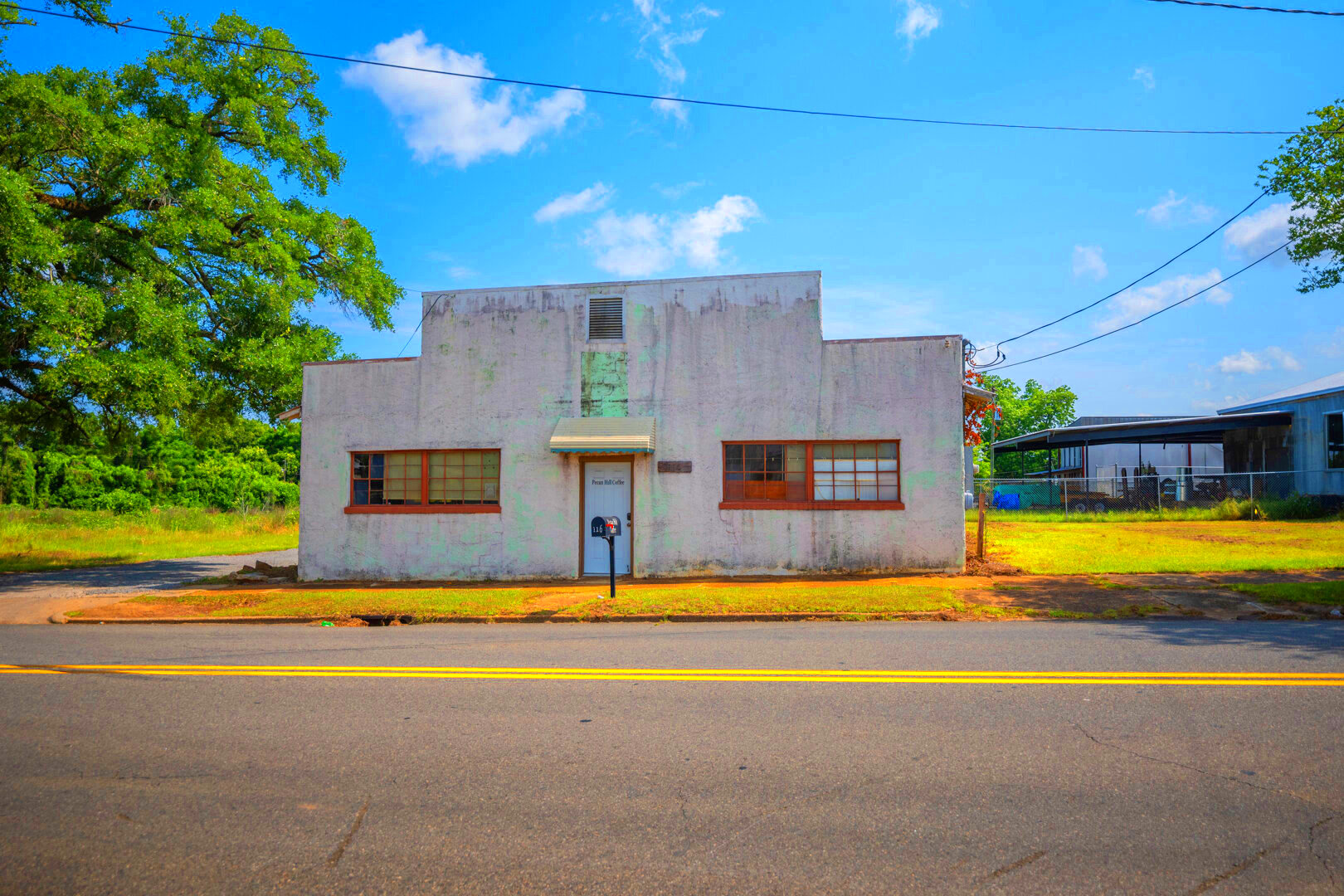 2000 SQ Ft Commercial Property Campbell Street Thomasville Georgia