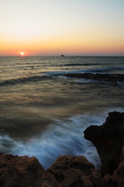 Captivating Coastal Scenery and Serene Evening Seas – Download Free Stock Photos